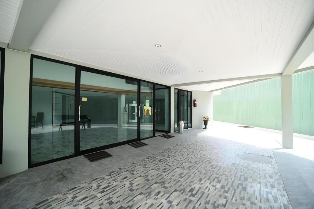 Chanthaburi Center Екстер'єр фото
