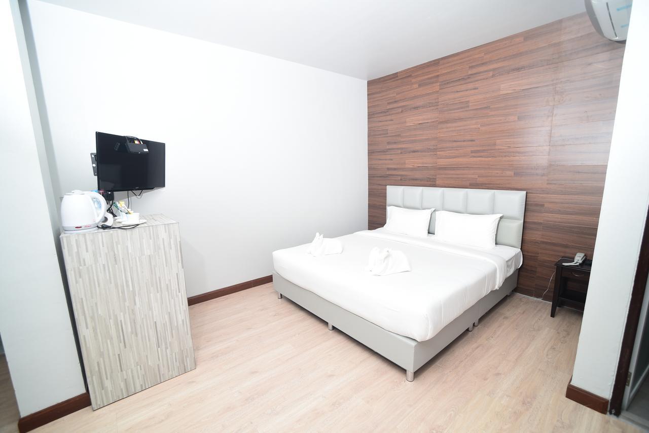 Chanthaburi Center Екстер'єр фото