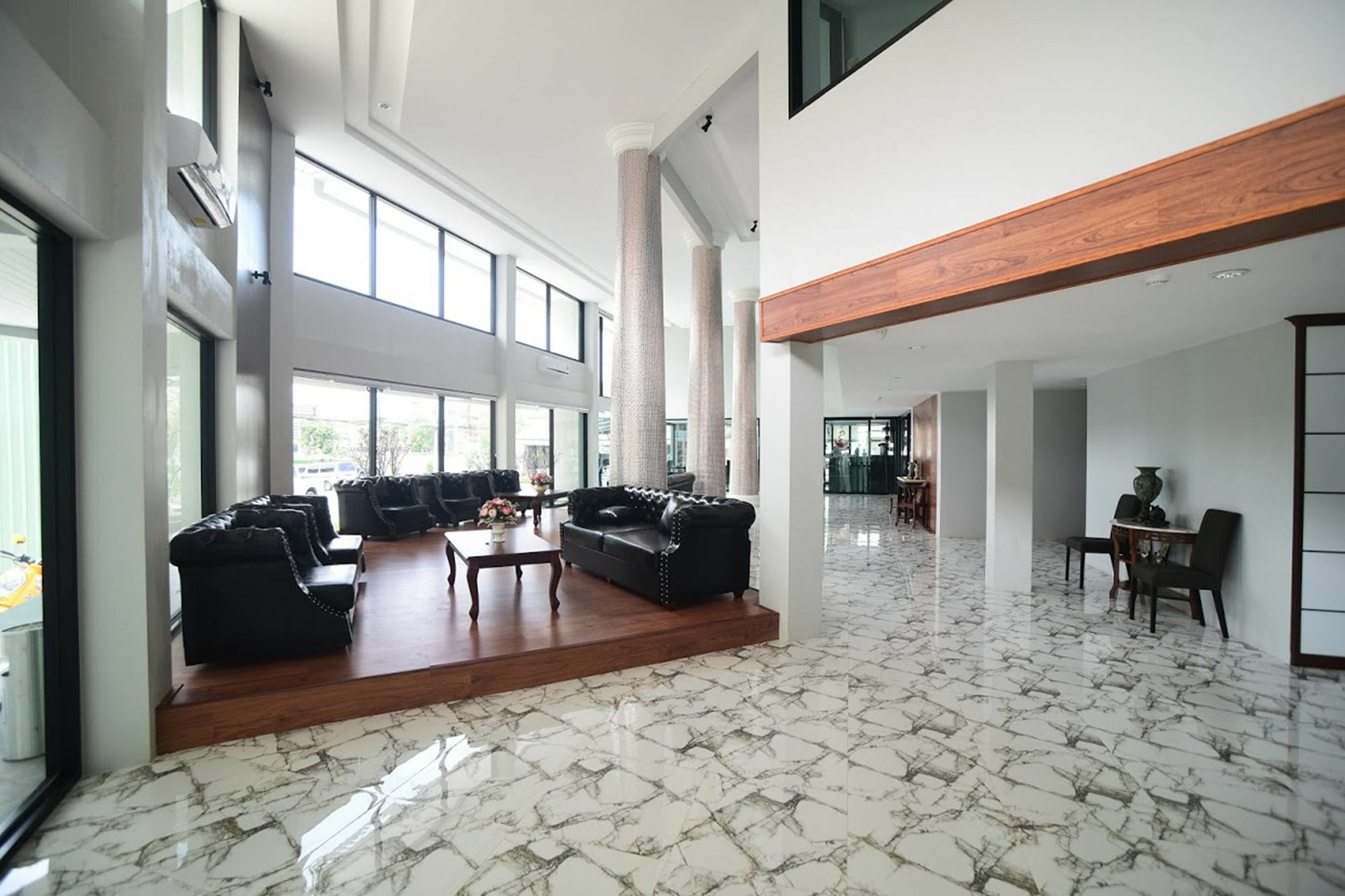 Chanthaburi Center Екстер'єр фото
