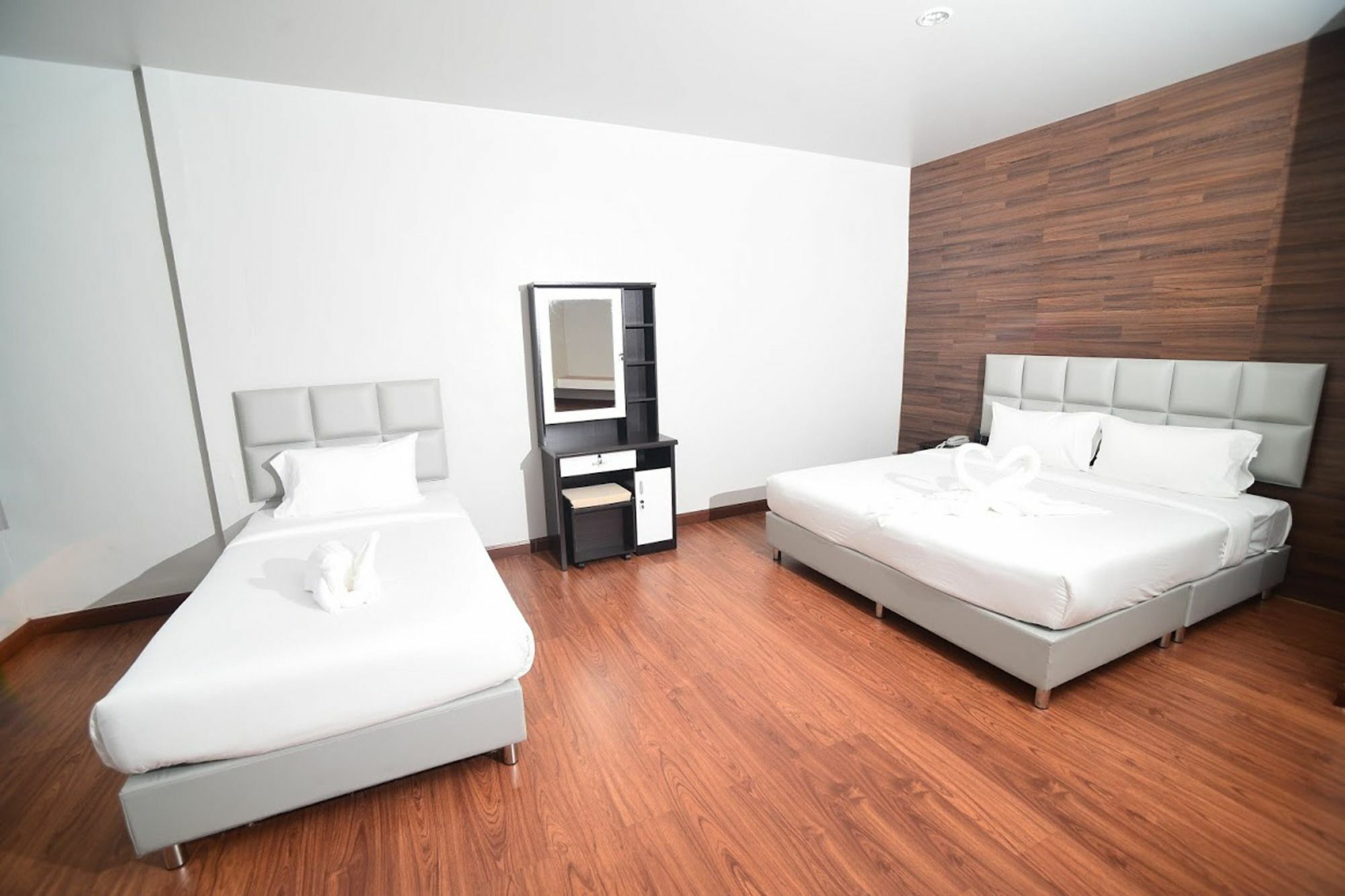 Chanthaburi Center Екстер'єр фото